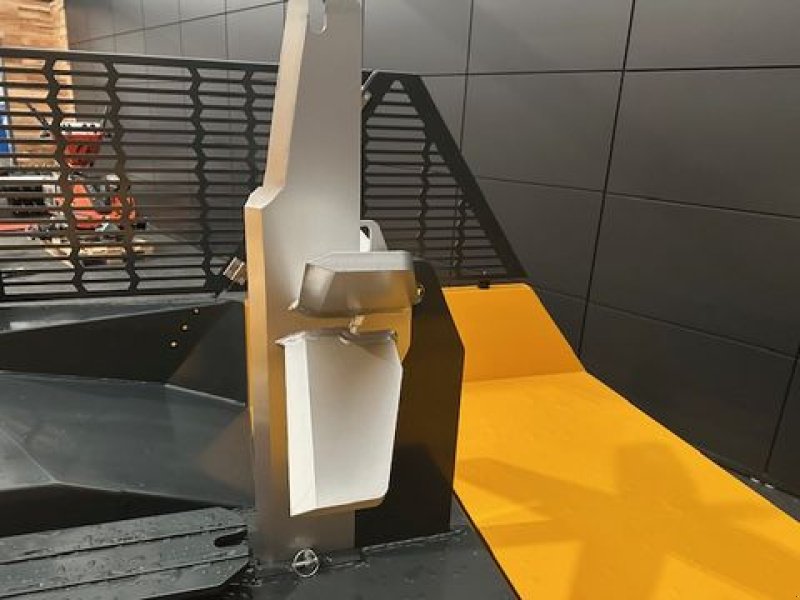 Holzspalter typu Uniforest Liegendspalter Magnum 32 CD TR 31to Spaltkraft, Neumaschine v Tamsweg (Obrázek 11)