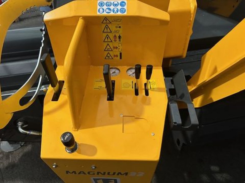 Holzspalter typu Uniforest Liegendspalter Magnum 32 CD TR 31to Spaltkraft, Neumaschine v Tamsweg (Obrázek 12)