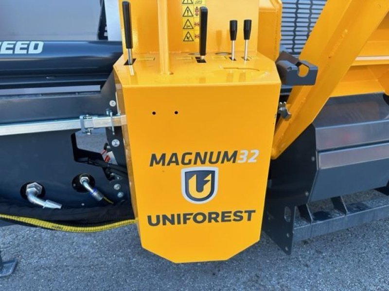 Holzspalter del tipo Uniforest Liegendspalter Magnum 32 CD TR Fahrwerk, Neumaschine In Tamsweg (Immagine 4)