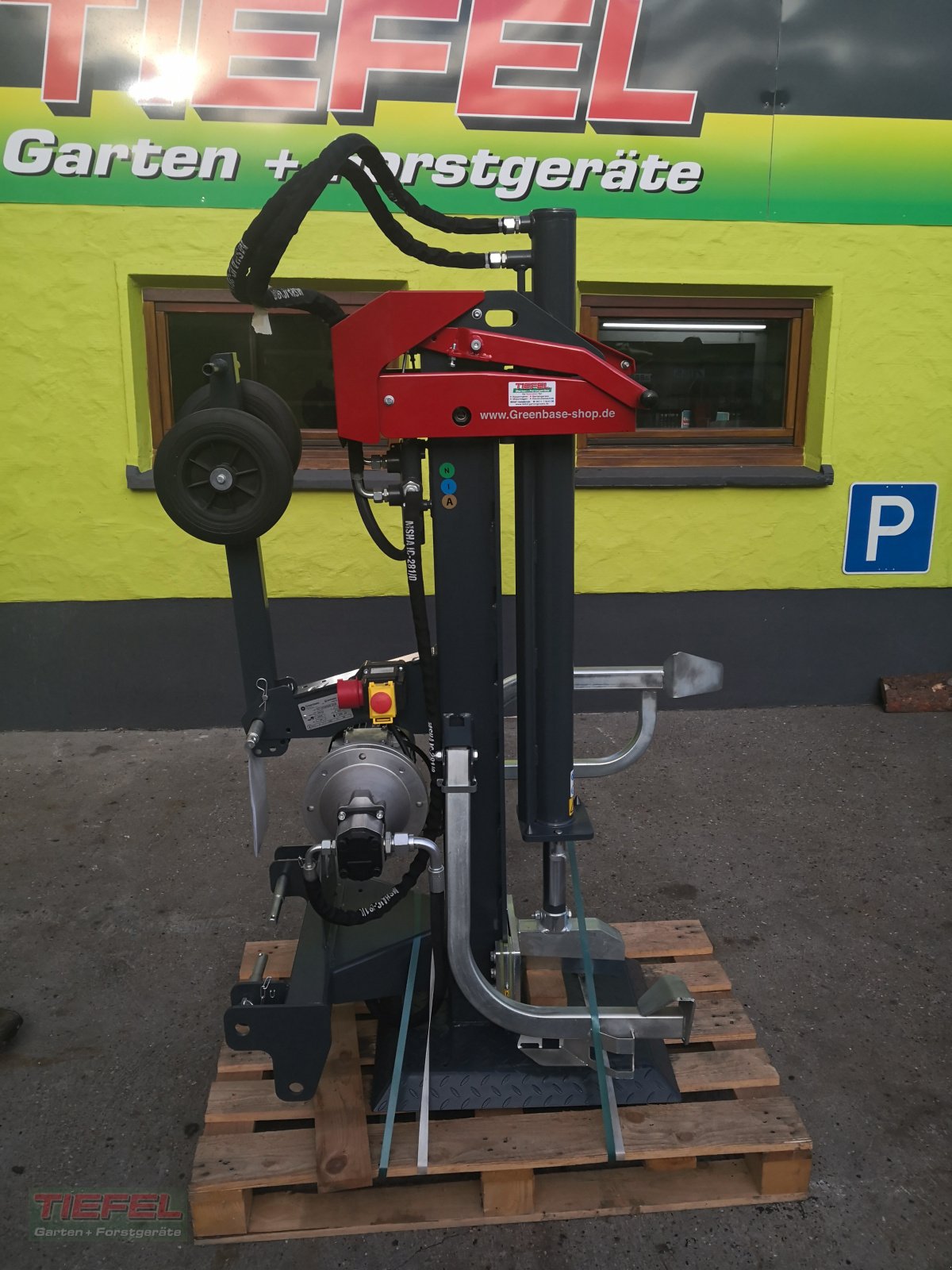 Holzspalter Türe ait Uniforest Titanium E10 Holzspalter, Neumaschine içinde Veitsbronn (resim 1)