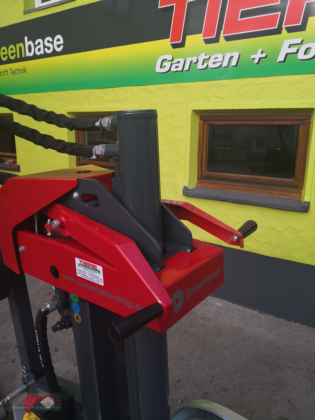 Holzspalter Türe ait Uniforest Titanium E10 Holzspalter, Neumaschine içinde Veitsbronn (resim 3)