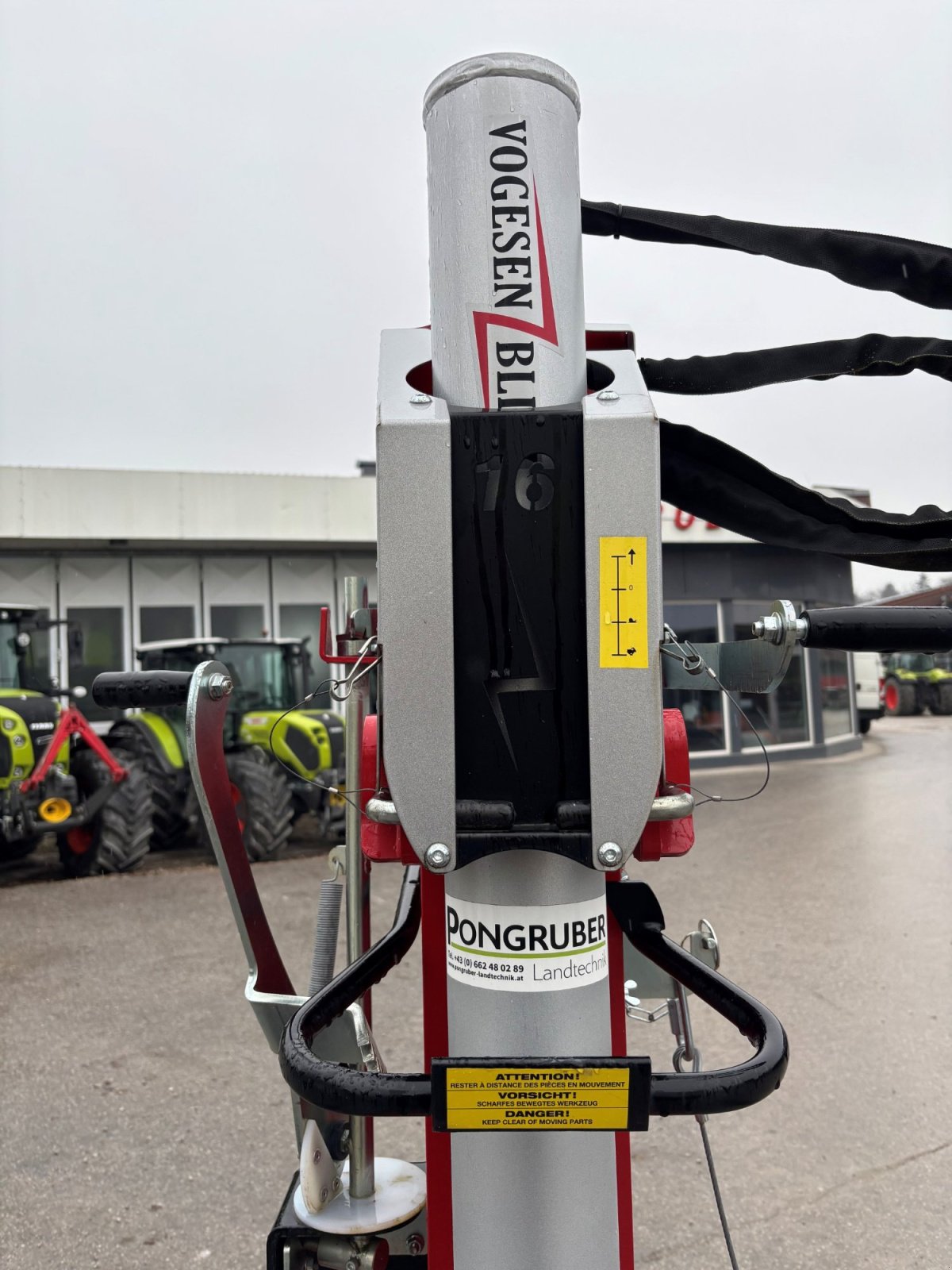 Holzspalter des Typs Vogesenblitz Holzspalter, Neumaschine in Elixhausen (Bild 8)