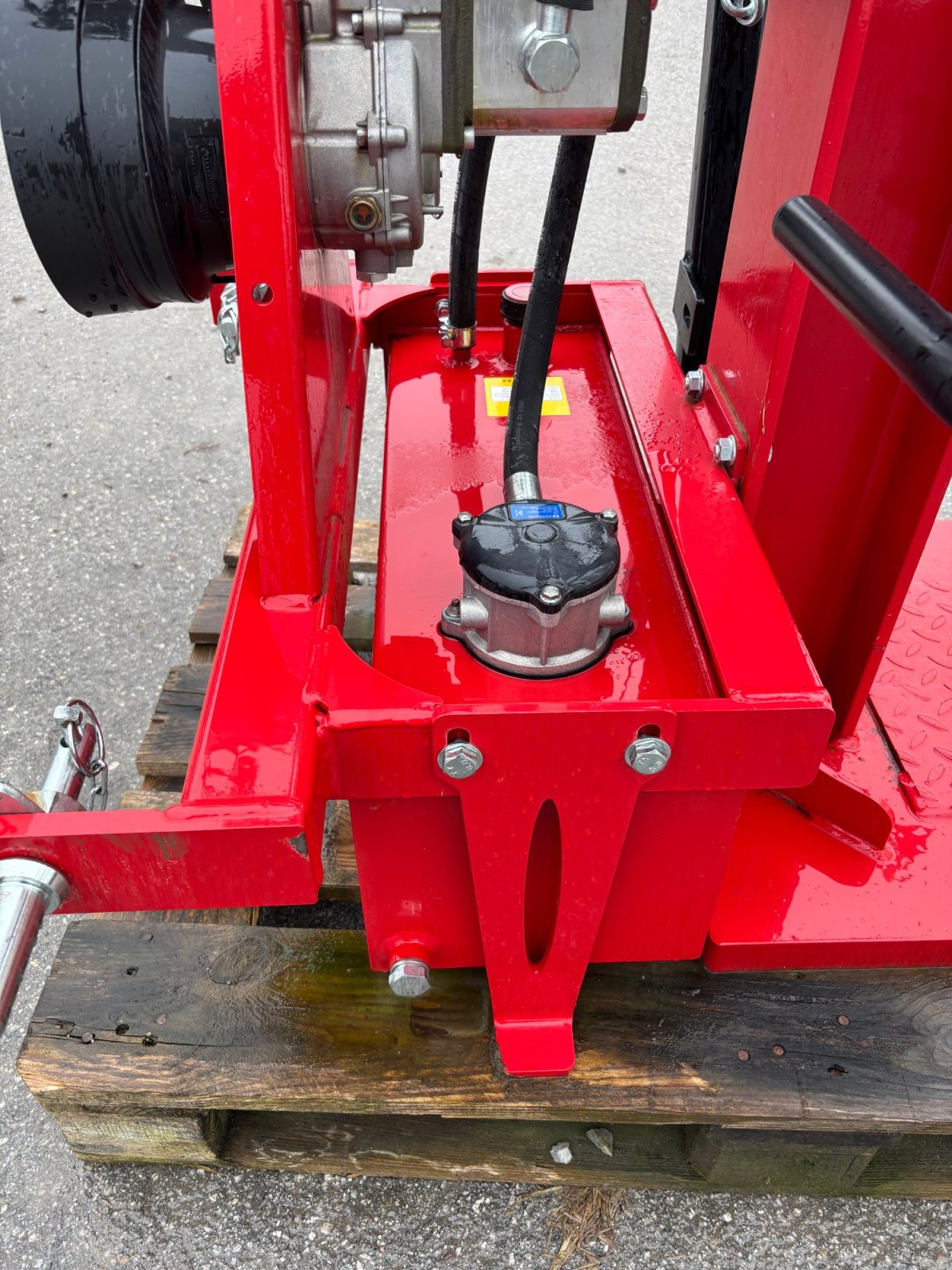 Holzspalter des Typs Vogesenblitz Holzspalter, Neumaschine in Elixhausen (Bild 9)