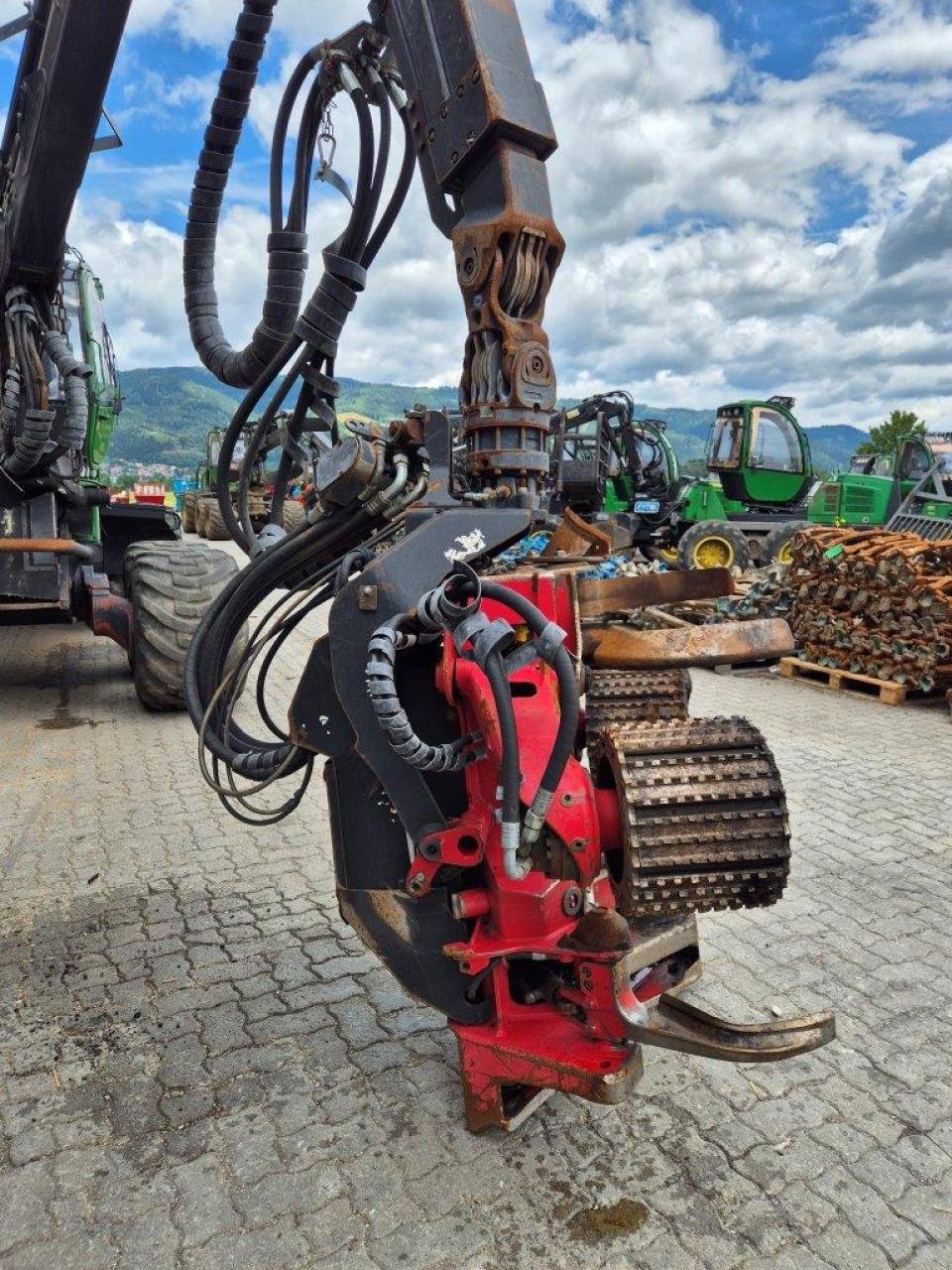 Holzvollernter typu John Deere 1070 E, Gebrauchtmaschine v Judenburg (Obrázek 13)