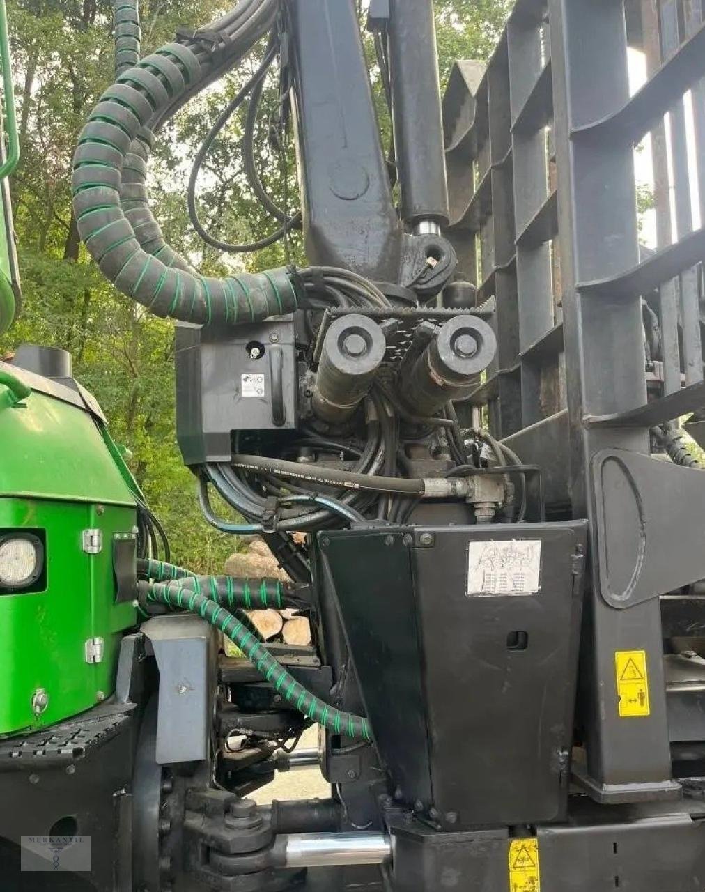 Holzvollernter typu John Deere 1110 E, Gebrauchtmaschine v Pragsdorf (Obrázek 3)