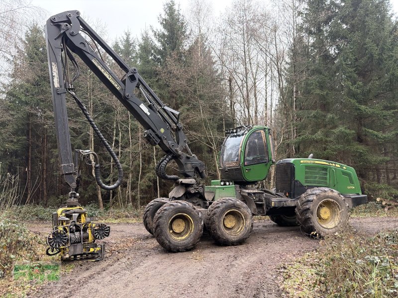 Holzvollernter des Typs John Deere 1270 E, Gebrauchtmaschine in Leinburg (Bild 1)