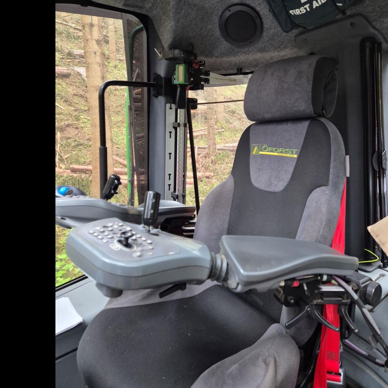 Holzvollernter del tipo John Deere 1270 G, Gebrauchtmaschine In Judenburg (Immagine 12)