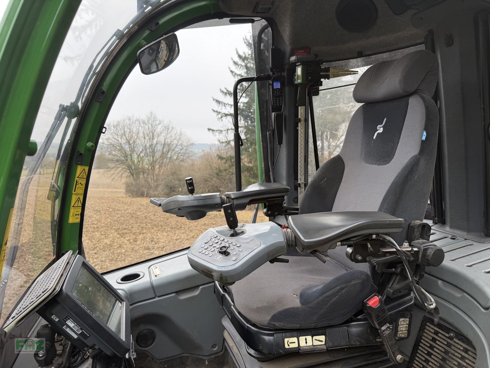 Holzvollernter typu John Deere 1270E IT4 8WD, Gebrauchtmaschine w Leinburg (Zdjęcie 11)