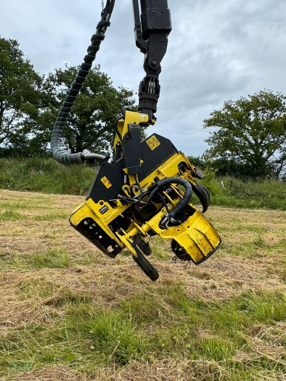 Holzvollernter des Typs John Deere 1270G 8WD, Gebrauchtmaschine in Leinburg (Bild 4)