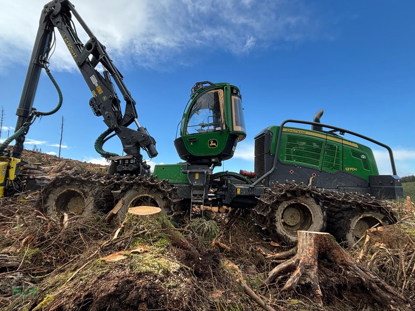 Holzvollernter des Typs John Deere 1270G 8WD, Gebrauchtmaschine in Leinburg (Bild 8)