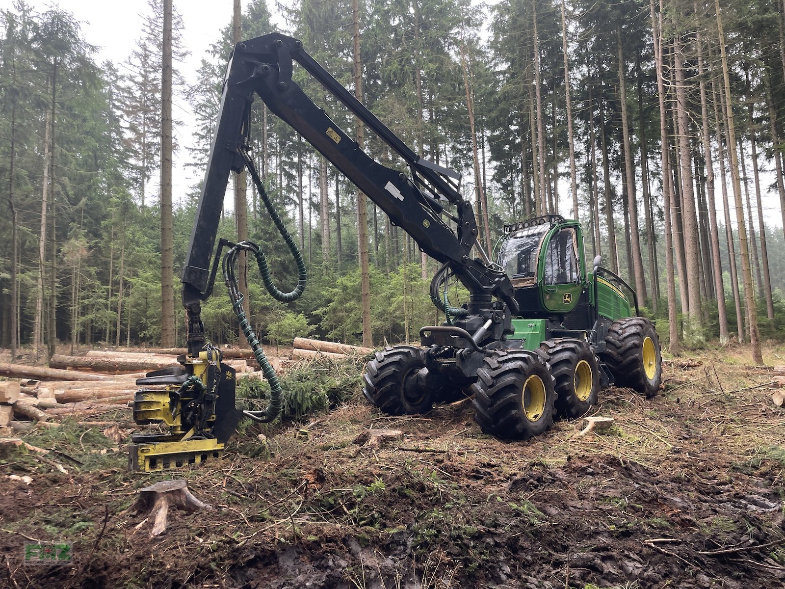 Holzvollernter Türe ait John Deere 1470G, Gebrauchtmaschine içinde Leinburg (resim 5)