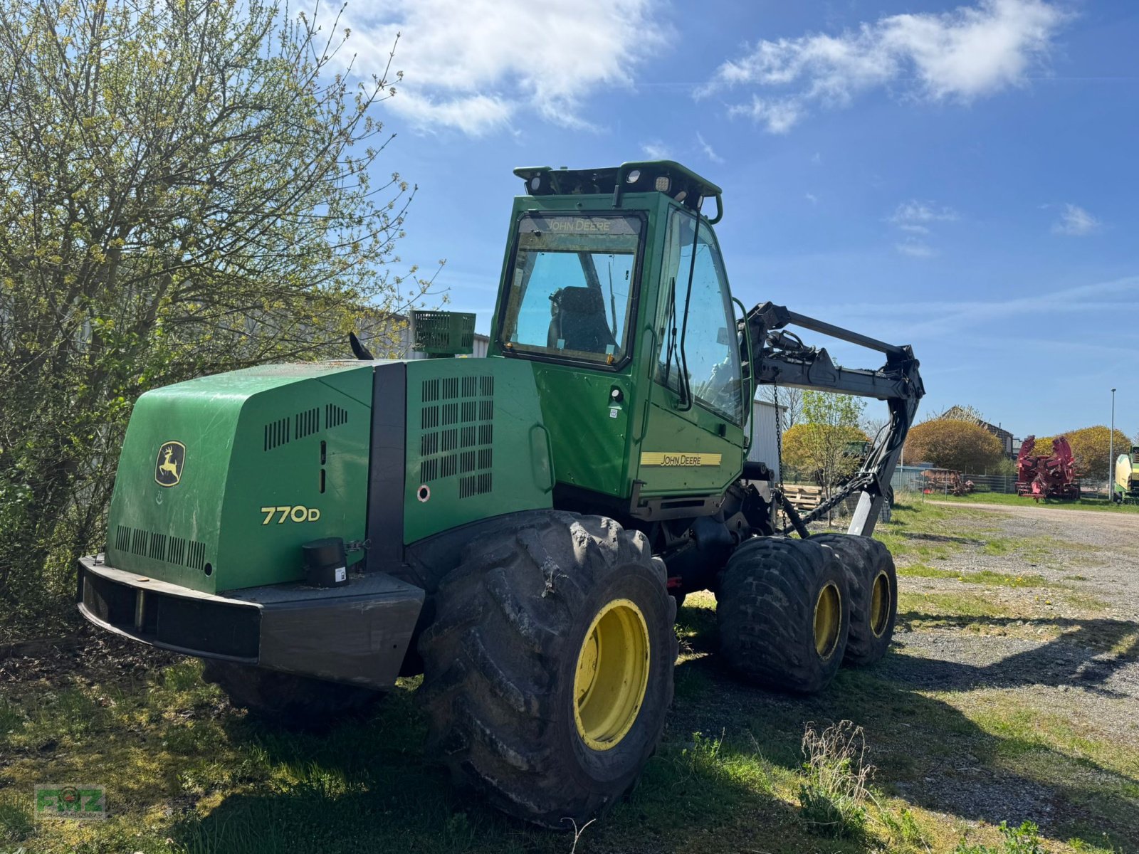 Holzvollernter от тип John Deere 770D, Gebrauchtmaschine в Leinburg (Снимка 3)
