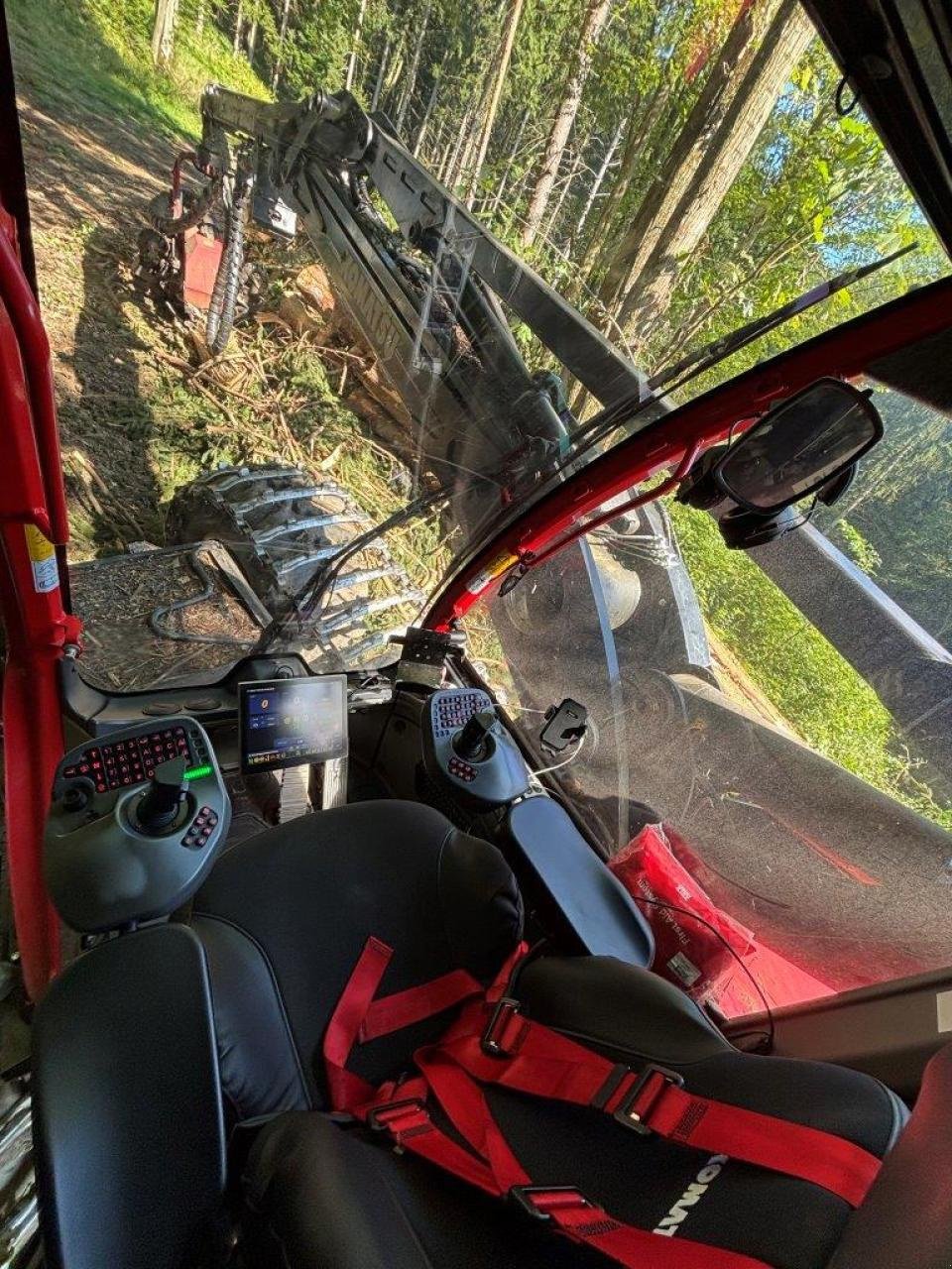 Holzvollernter des Typs Komatsu 931 XC, Gebrauchtmaschine in Judenburg (Bild 8)