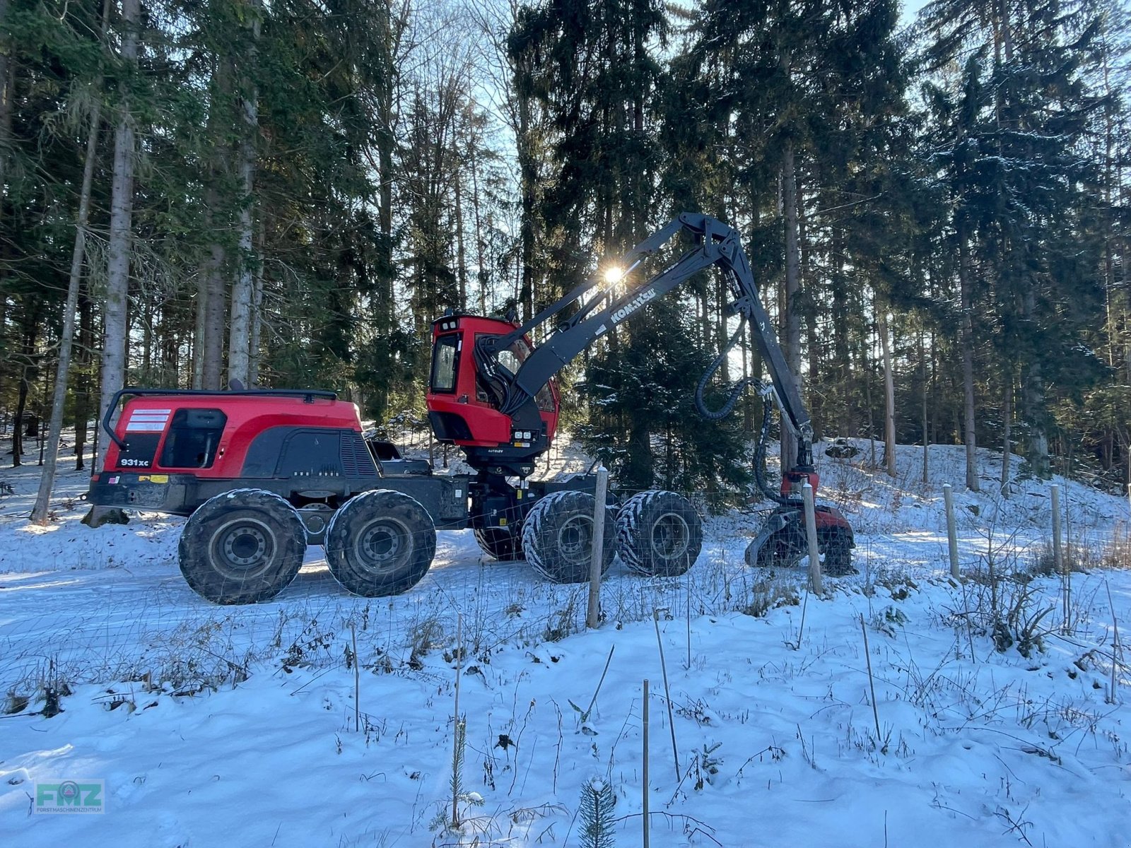 Holzvollernter typu Komatsu 931 XC, Gebrauchtmaschine w Leinburg (Zdjęcie 2)