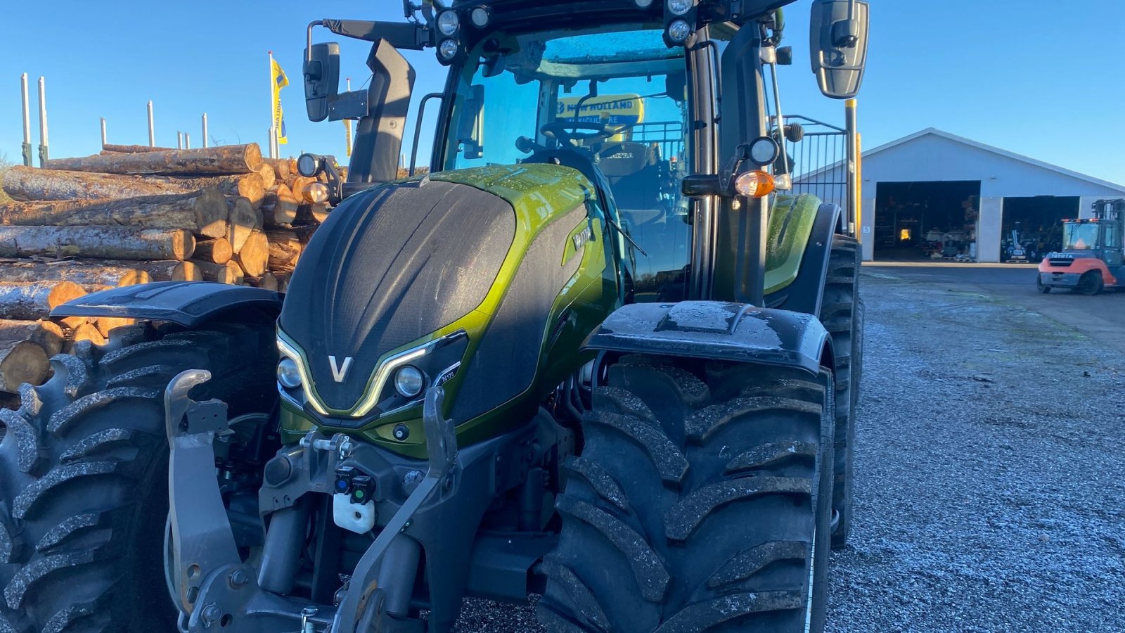 Holzvollernter of the type Kronos 150 4WD kronos +valtra N 175+ 10 kran, Gebrauchtmaschine in Holstebro (Picture 2)