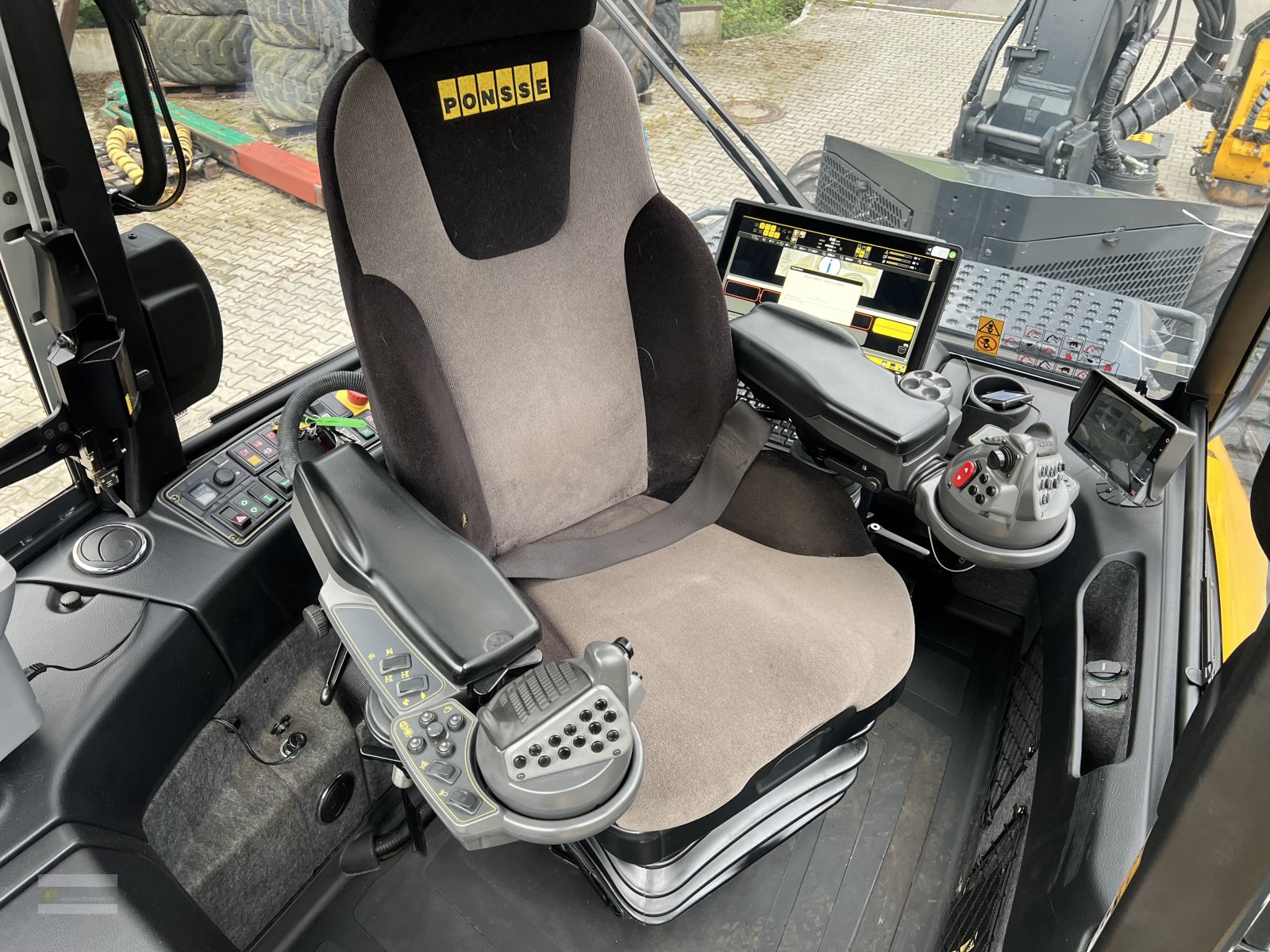 Holzvollernter του τύπου Ponsse Cobra 8W, Gebrauchtmaschine σε Windberg (Φωτογραφία 26)