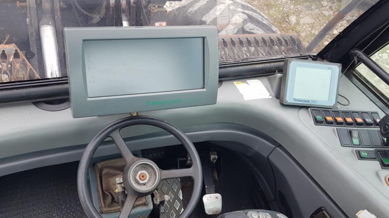 Holzvollernter des Typs Timberjack 770, Gebrauchtmaschine in Könnern (Bild 5)