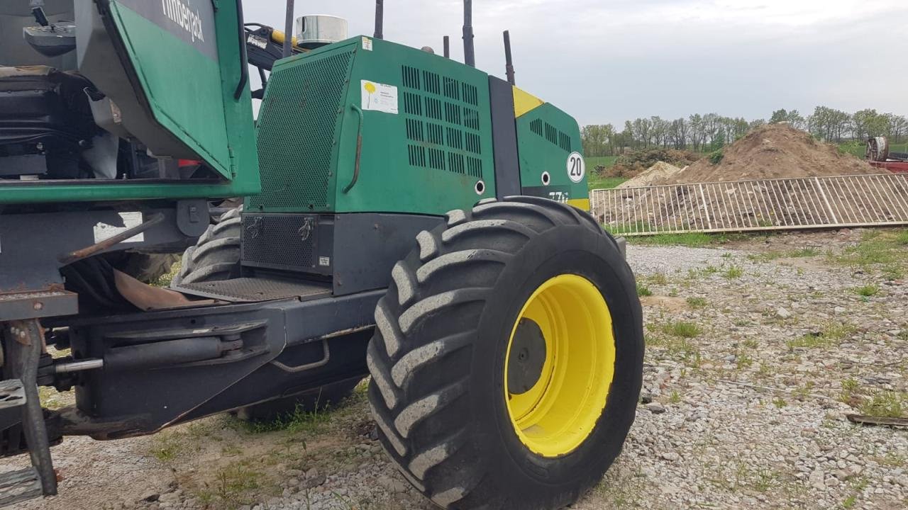 Holzvollernter des Typs Timberjack 770, Gebrauchtmaschine in Könnern (Bild 15)