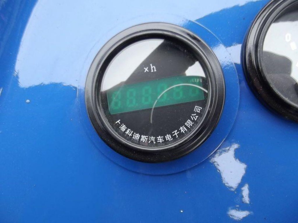 Hopfentraktor typu Dong Feng DF 244DL, Neumaschine v Київ (Obrázek 2)