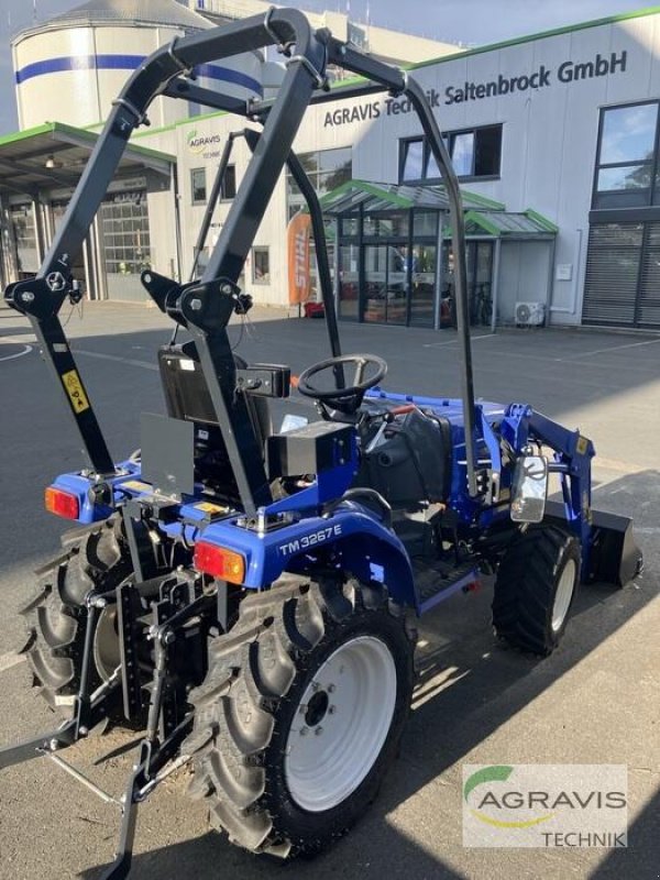 Hopfentraktor des Typs Iseki TM 3267 AL ECO, Neumaschine in Lage (Bild 4)