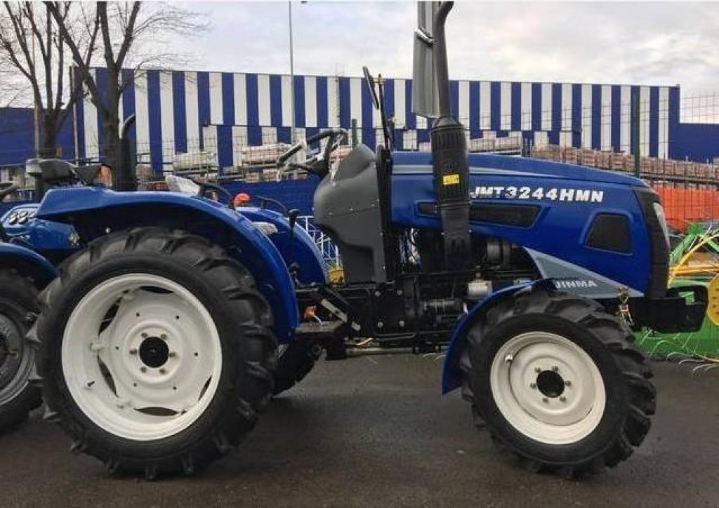 Hopfentraktor des Typs Jinma JMT3244HMN, Neumaschine in Київ (Bild 2)