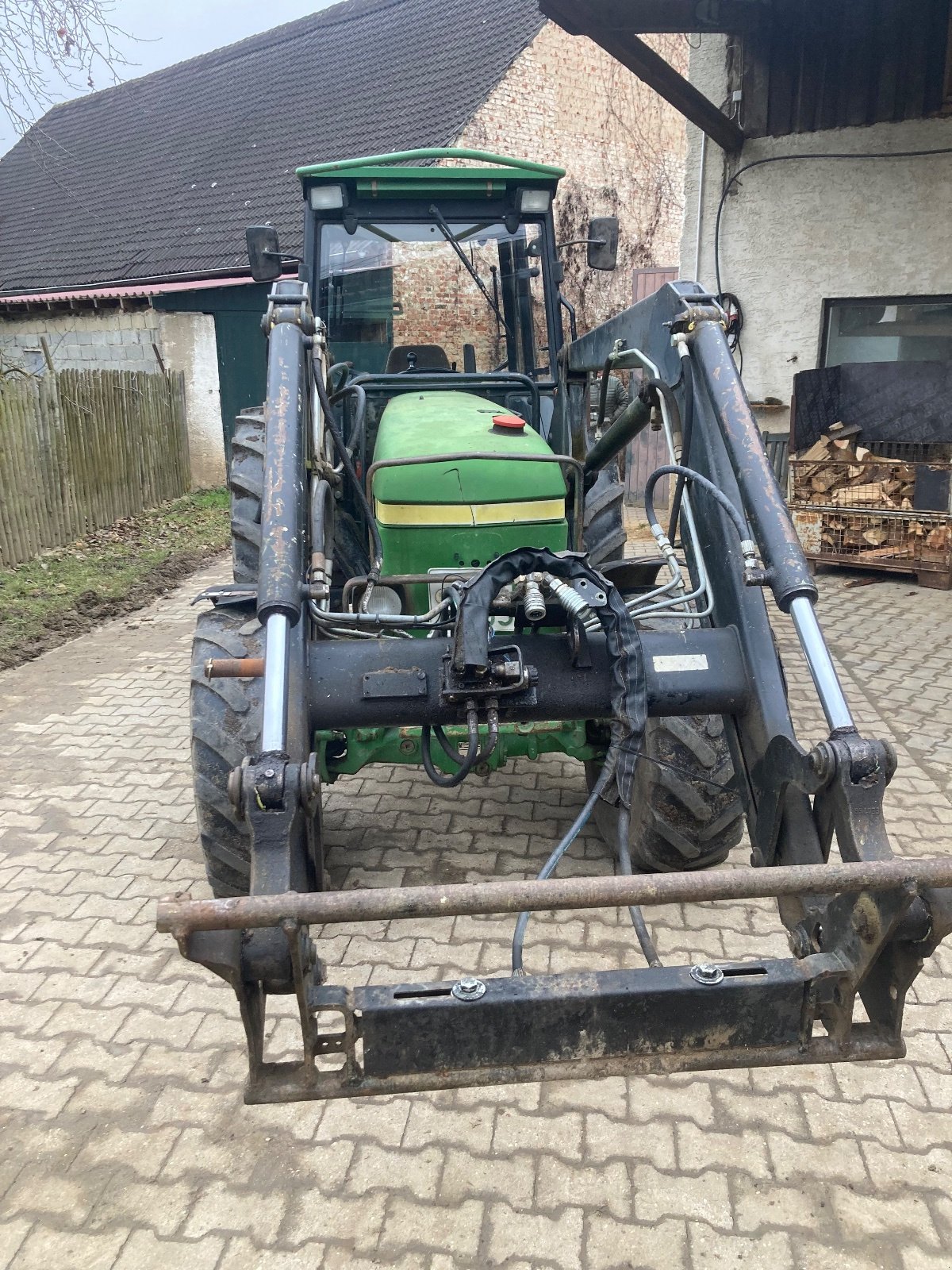 Hopfentraktor des Typs John Deere 2850 N, Gebrauchtmaschine in kirchdorf (Bild 3)