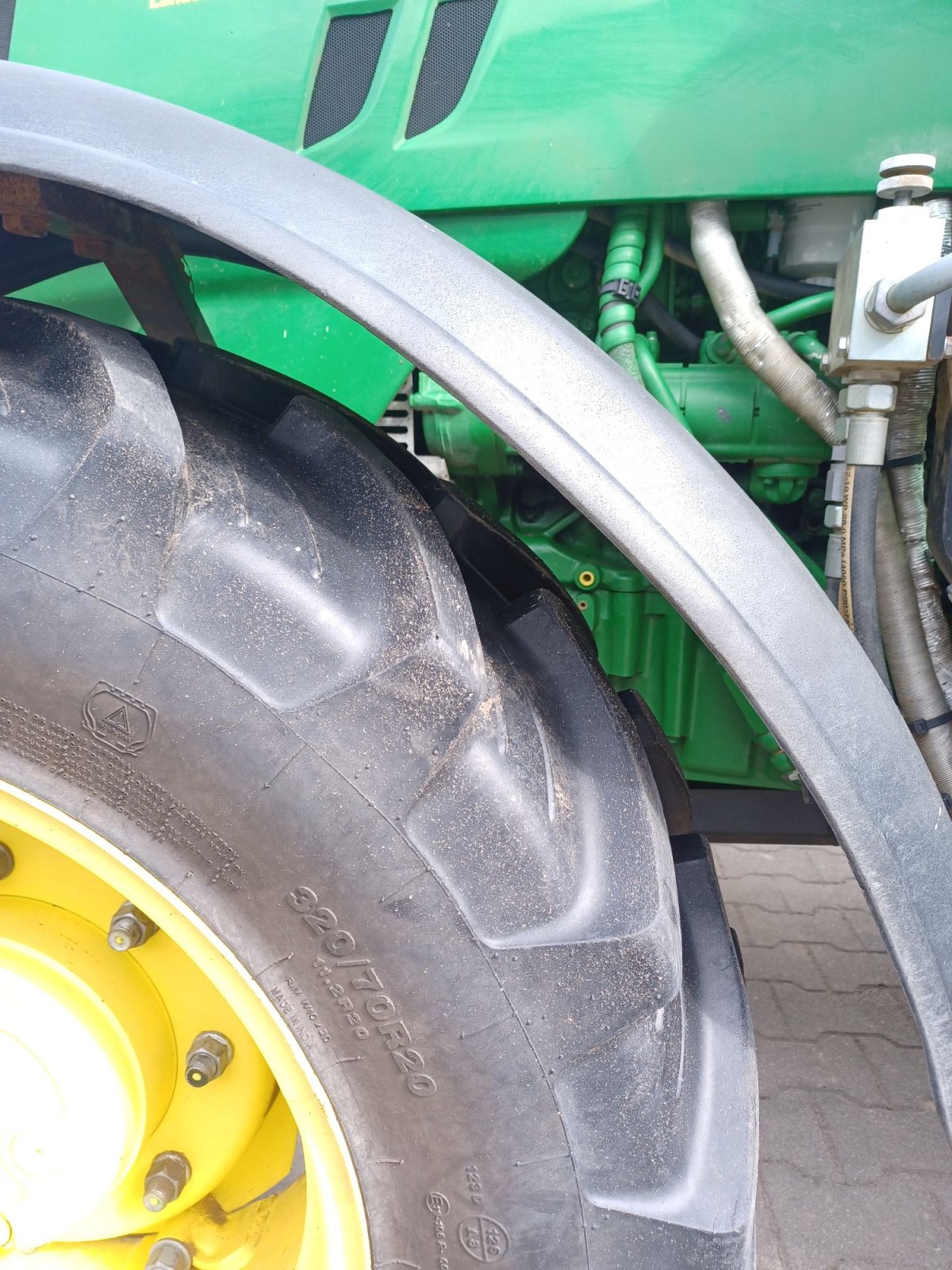 Hopfentraktor des Typs John Deere 5085 GF, Gebrauchtmaschine in Au/Hallertau (Bild 10)