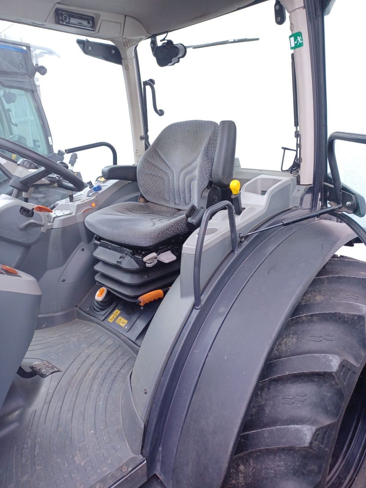 Hopfentraktor типа Landini Rex 4, Gebrauchtmaschine в Au/Hallertau (Фотография 5)