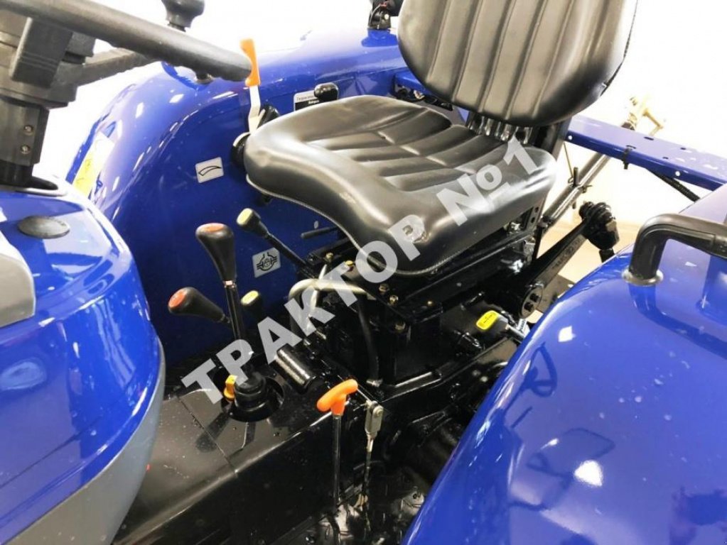 Hopfentraktor des Typs LOVOL Lovol TE 244, Neumaschine in Львів (Bild 4)