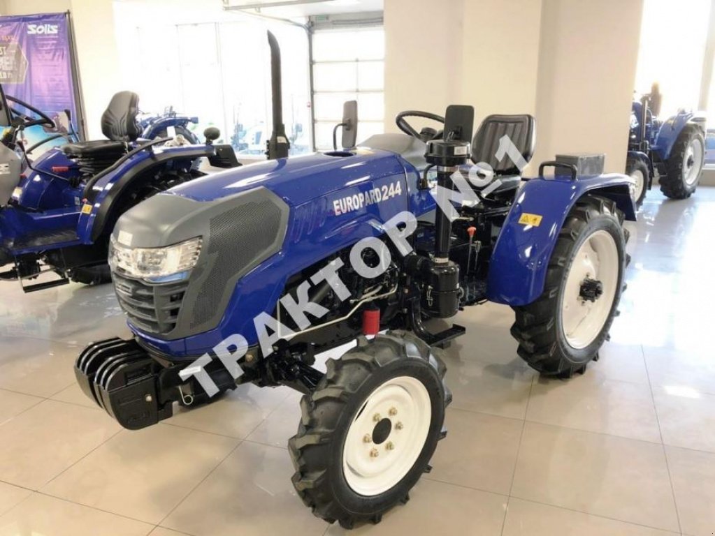 Hopfentraktor des Typs LOVOL Lovol TE 244, Neumaschine in Львів (Bild 2)