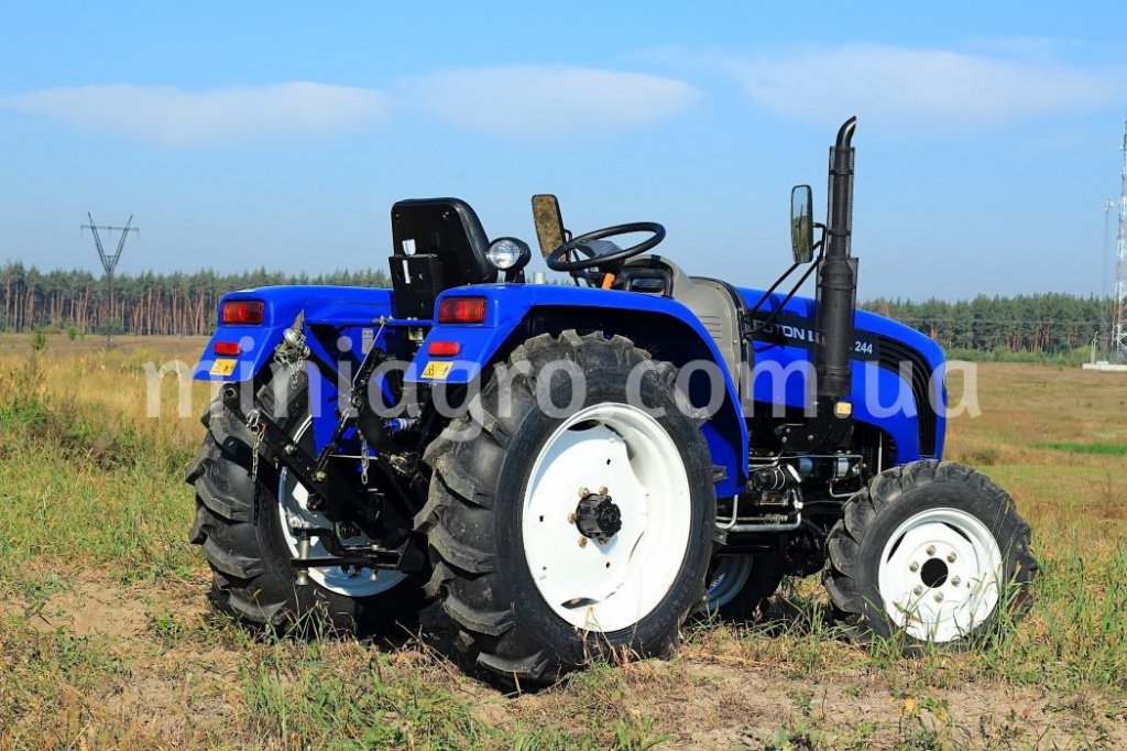 Hopfentraktor typu Sonstige ТЕ 244 Lux, Neumaschine v Бузова (Obrázek 3)