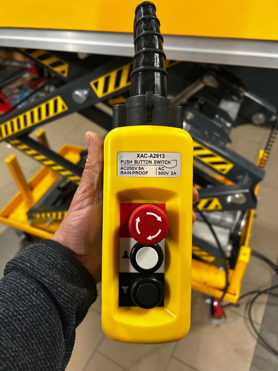 Hubgerüst of the type schieder Mobiler Scheren-Hubtisch 1.000 kg  3.000 mm Hubhöhe  AKTION, Neumaschine in mixnitz (Picture 2)