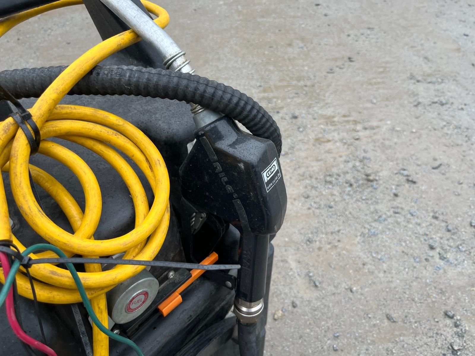 Hubgerüst of the type Sonstige Benzintank, Gebrauchtmaschine in NATTERNBACH (Picture 13)