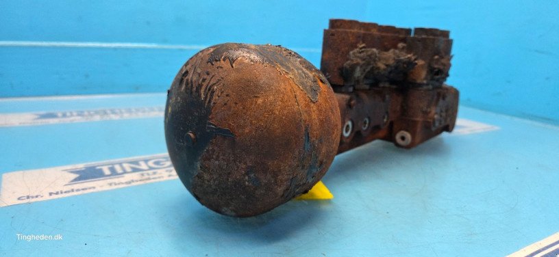 Hydraulik typu CLAAS Axion 810, Gebrauchtmaschine v Hemmet (Obrázek 11)