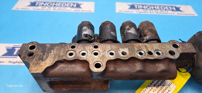 Hydraulik typu CLAAS Axion 810, Gebrauchtmaschine v Hemmet (Obrázek 15)
