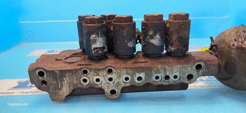 Hydraulik typu CLAAS Axion 810, Gebrauchtmaschine v Hemmet (Obrázek 3)