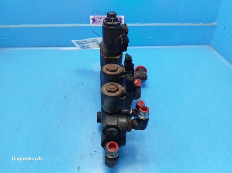 Hydraulik typu CLAAS Axion 840, Gebrauchtmaschine v Hemmet (Obrázek 13)