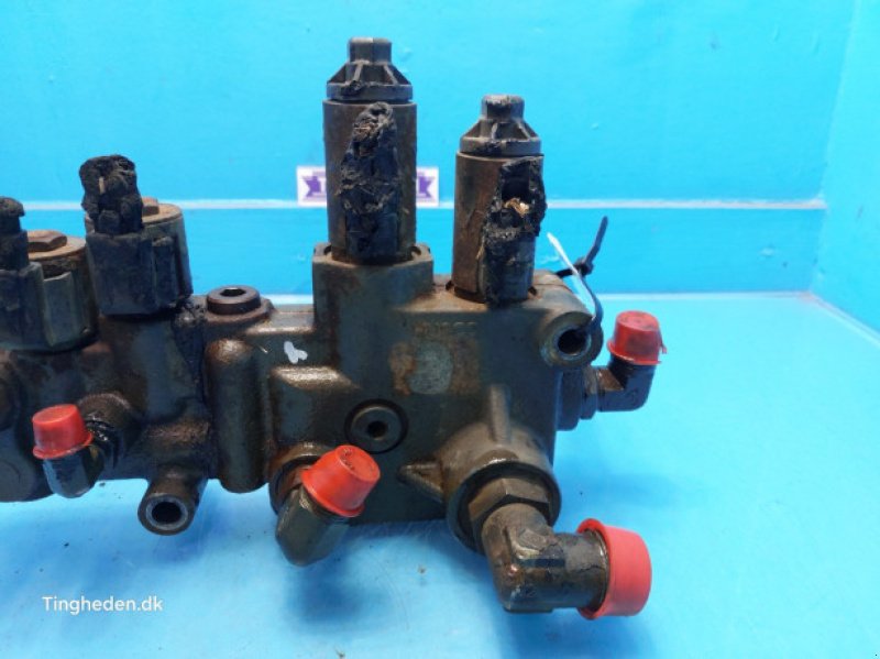 Hydraulik typu CLAAS Axion 840, Gebrauchtmaschine v Hemmet (Obrázek 15)