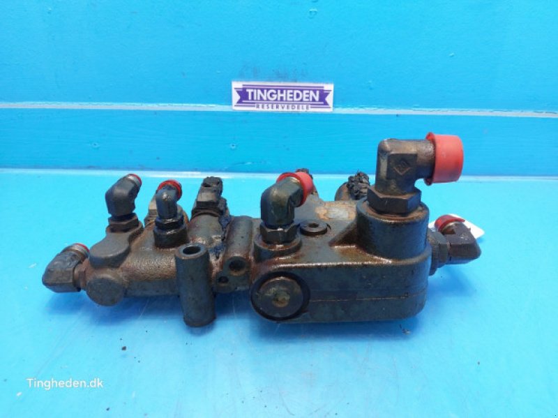 Hydraulik typu CLAAS Axion 840, Gebrauchtmaschine v Hemmet (Obrázek 16)