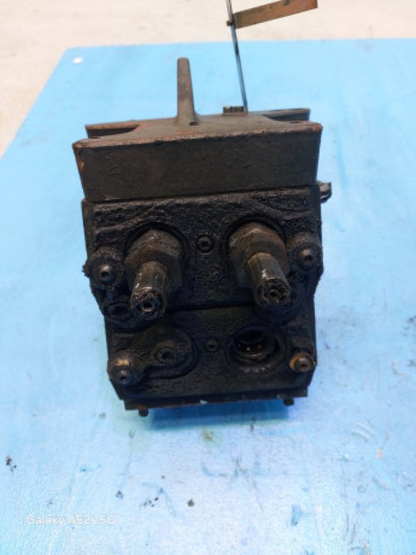 Hydraulik typu CLAAS Axion 840, Gebrauchtmaschine v Hemmet (Obrázek 10)