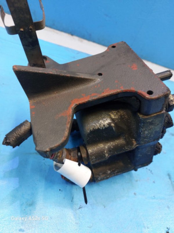 Hydraulik typu CLAAS Axion 840, Gebrauchtmaschine v Hemmet (Obrázek 12)