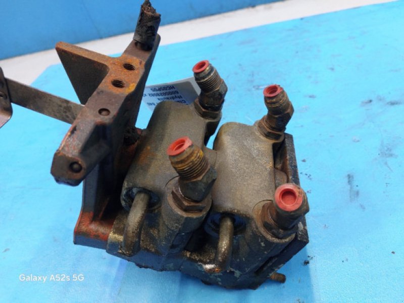 Hydraulik typu CLAAS Axion 840, Gebrauchtmaschine v Hemmet (Obrázek 3)