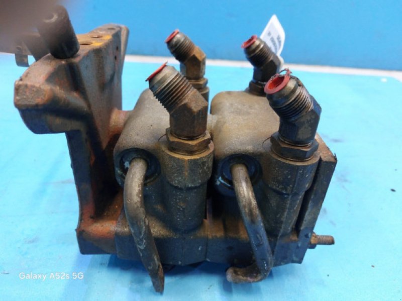 Hydraulik του τύπου CLAAS Axion 840, Gebrauchtmaschine σε Hemmet (Φωτογραφία 9)