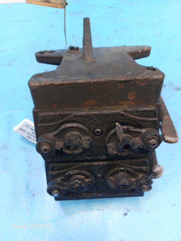 Hydraulik του τύπου CLAAS Axion 840, Gebrauchtmaschine σε Hemmet (Φωτογραφία 12)