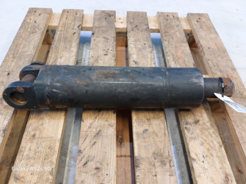 Hydraulik typu CLAAS Axion 840, Gebrauchtmaschine v Hemmet (Obrázek 2)