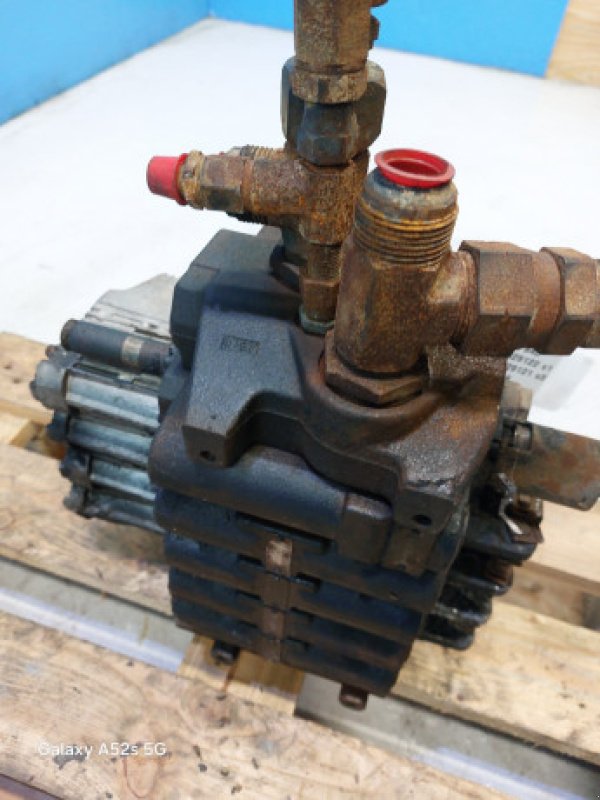 Hydraulik typu CLAAS Axion 840, Gebrauchtmaschine v Hemmet (Obrázek 16)