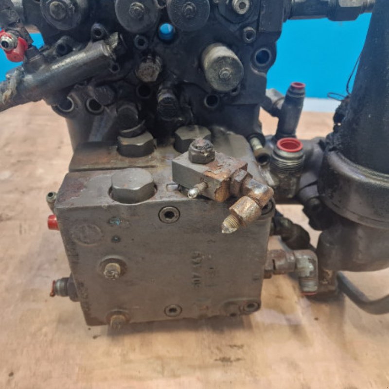 Hydraulik typu CLAAS Axion 840, Gebrauchtmaschine v Hemmet (Obrázek 7)