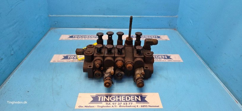 Hydraulik typu Fiat F130DT, Gebrauchtmaschine v Hemmet (Obrázek 1)