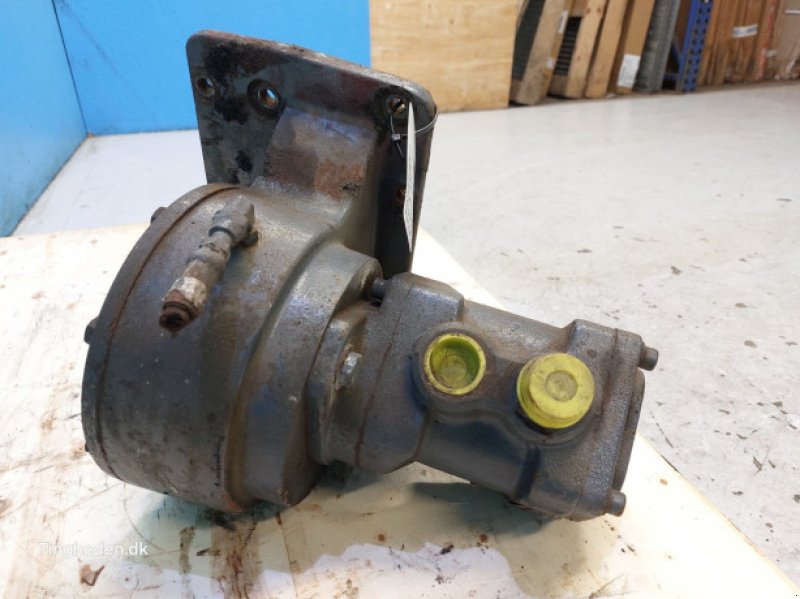 Hydraulik typu Ford 8870, Gebrauchtmaschine v Hemmet (Obrázek 18)