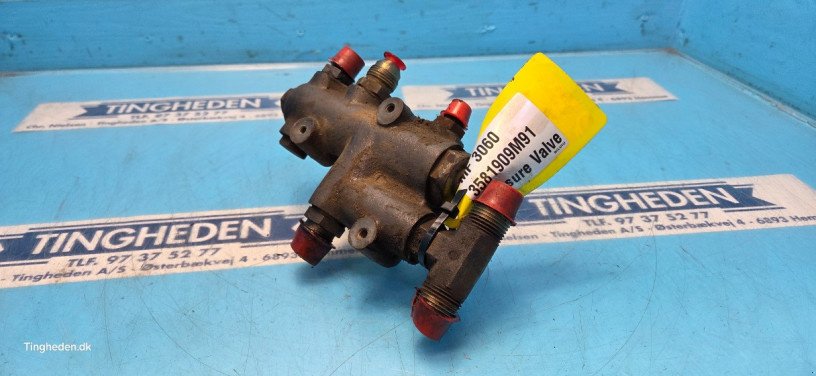 Hydraulik του τύπου Massey Ferguson 3060, Gebrauchtmaschine σε Hemmet (Φωτογραφία 8)